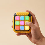 Consola Juego Luces Portátil 6 en 1 - en uso